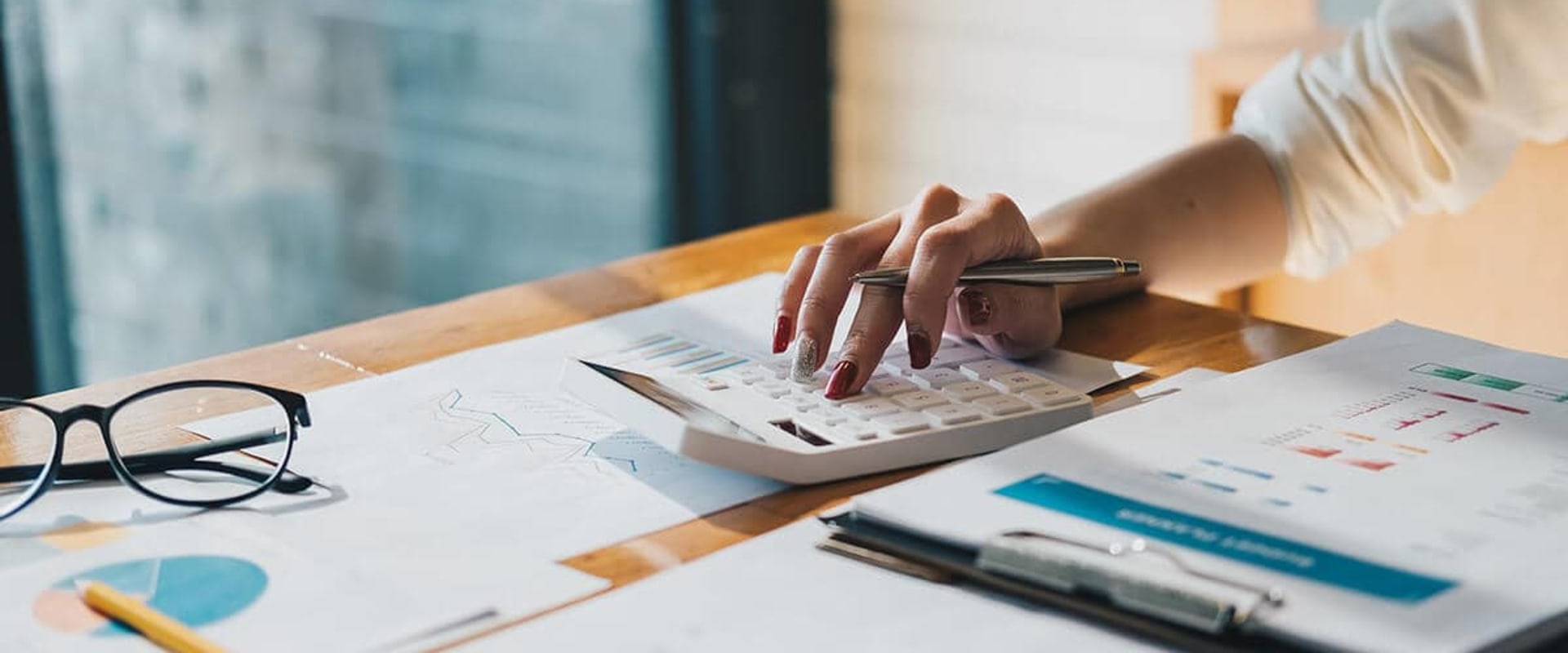 A Comprehensive Look at Employer-Sponsored Health Insurance Plans